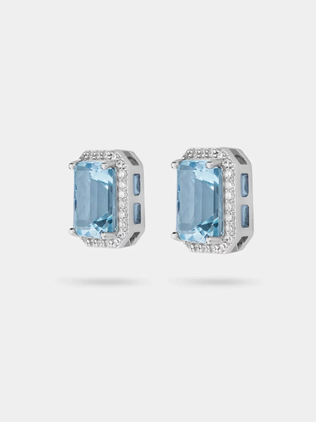 Glow Aquamarine Stud Earrings 007